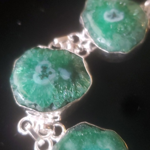 New Green Solar Slice Agate 925 Silver Bracelet. - Picture 9 of 12